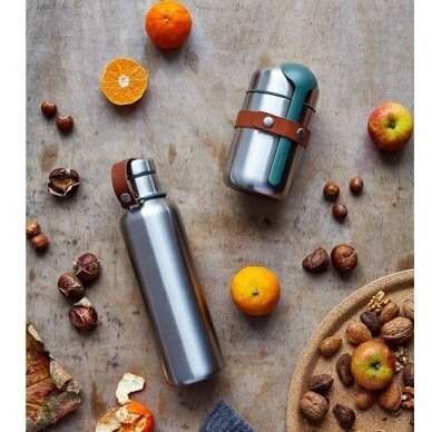 Black and Blum insulated water bottle