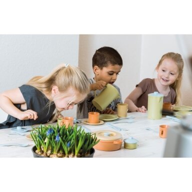 Dantoy Bio Lunch Set (94 Pcs.) Dantoy Bio Lunch Set (94 Pcs.)